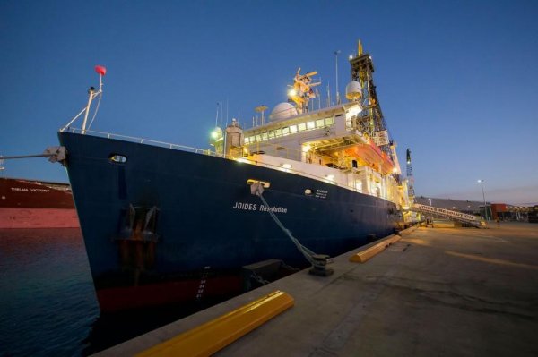 На затонувшем восьмом континенте нашли следы жизни | - «Интернет и связь» На затонувшем восьмом континенте нашли следы жизни | - «Интернет и связь»