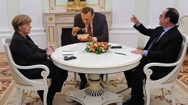 Навальный с "Дошираком" стал интернет-мемом | - «Интернет и связь»