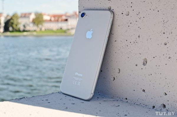 Обзор iPhone 8: мощный отвлекающий маневр Apple - «Интернет и связь»