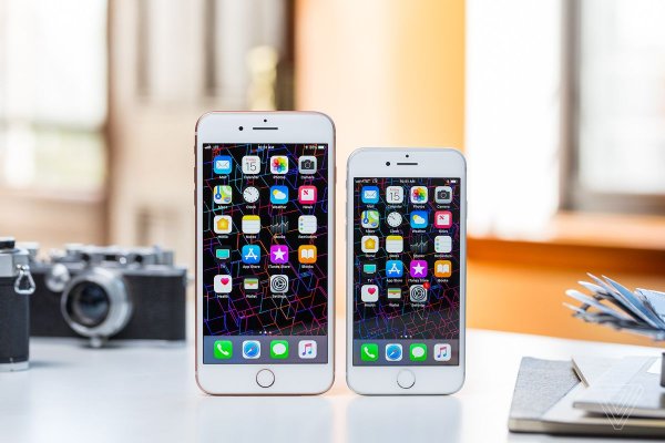 Обзор обзоров iPhone 8 и iPhone 8 Plus: плюсы и минусы новых смартфонов Apple - «Интернет и связь»