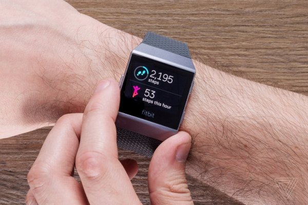 Продажи Bluetooth-гарнитуры Fitbit Flyer и смарт-часов Fitbit Ionic начнутся 1 октября - «Новости сети» Продажи Bluetooth-гарнитуры Fitbit Flyer и смарт-часов Fitbit Ionic начнутся 1 октября - «Новости сети»