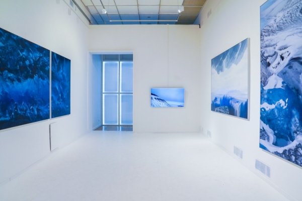 Телевизоры Samsung The Frame стали частью экспозиции 7-й Московской биеннале современного искусства - «Новости сети»