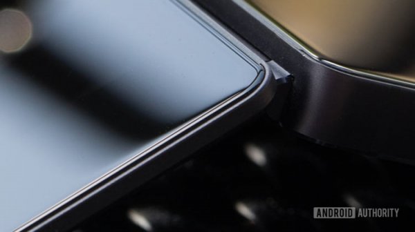 ZTE Axon M может стать настоящим складным смартфоном - «Новости сети»