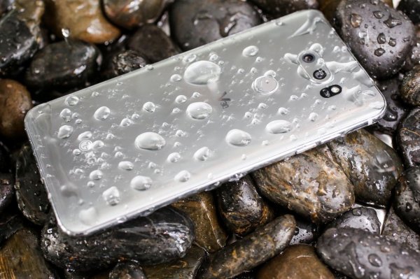 Звезда выставки IFA 2017: флагман LG V30 представлен официально | - «Интернет и связь» Звезда выставки IFA 2017: флагман LG V30 представлен официально | - «Интернет и связь»