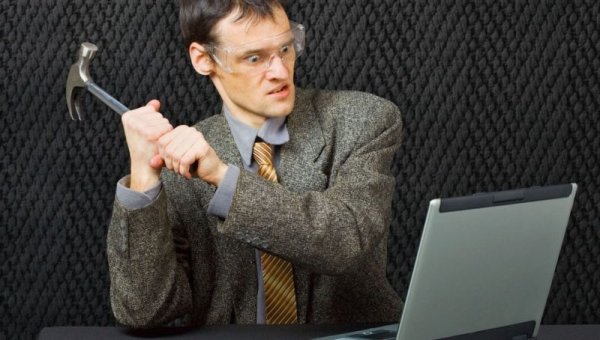 Батарея подключена но не заряжается у ноутбука: что делать - «Windows»