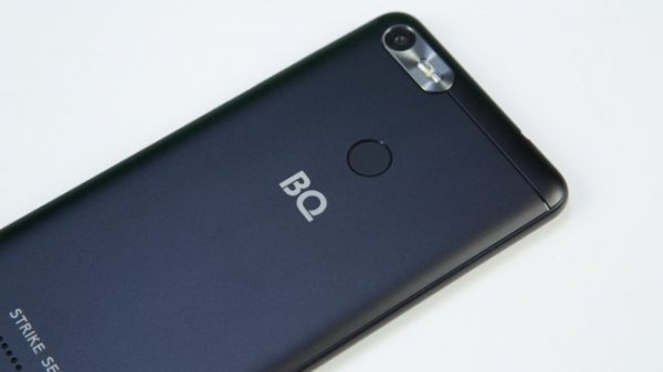 BQ Strike Selfie — красивая обертка для селфи - мобильные/сотовые телефоны, отзывы, сравнение, обзоры, характеристики на Hi-News.ru - «Новости сети»