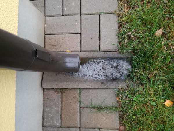 Фотофакт. В Эстонии прошел черный дождь | - «Интернет и связь»