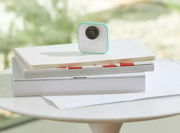 Google Clips — компактная 12-Мп камера, которая фотографирует сама - «Новости сети»