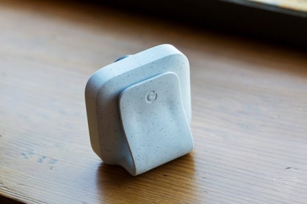 Google Clips — компактная 12-Мп камера, которая фотографирует сама - «Новости сети»
