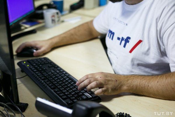 "Иногда бывает страшно". Ночной сисадмин — о самой одинокой работе | - «Интернет и связь» "Иногда бывает страшно". Ночной сисадмин — о самой одинокой работе | - «Интернет и связь»