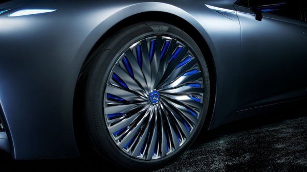 Концепт Lexus LS+ демонстрирует возможности автопилотирования - «Новости сети»