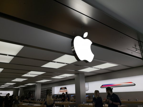 Пока лучший смартфон Huawei: обзор Mate 10 Pro | - «Интернет и связь»