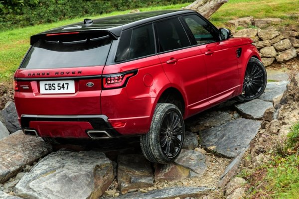 Range Rover Sport P400e: первый гибрид марки с возможностью зарядки от электросети - «Новости сети»