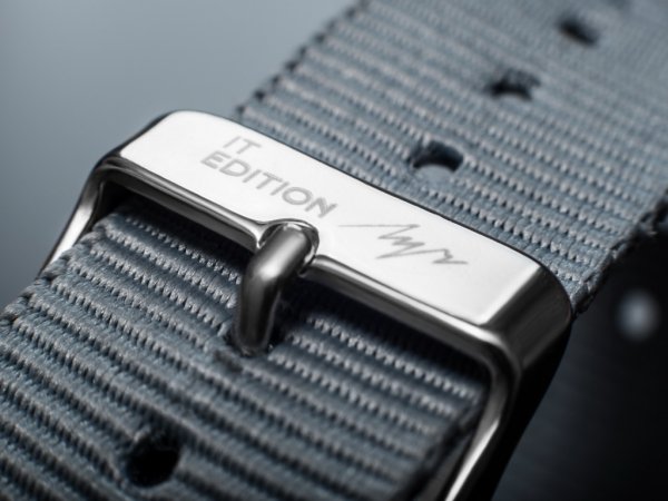 Вдохновлены Apple: в Минске представили механические "IT-часы" | - «Интернет и связь» Вдохновлены Apple: в Минске представили механические "IT-часы" | - «Интернет и связь»