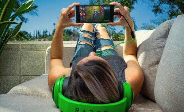Компания Razer представила первый смартфон для геймеров - мобильные/сотовые телефоны, отзывы, сравнение, обзоры, характеристики на Hi-News.ru - «Новости сети» Компания Razer представила первый смартфон для геймеров - мобильные/сотовые телефоны, отзывы, сравнение, обзоры, характеристики на Hi-News.ru - «Новости сети»