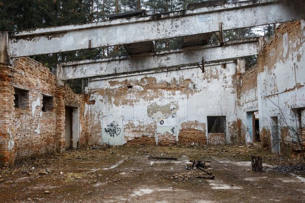 Наследие ядерной эпохи: некогда секретный объект в лесах под Барановичами | - «Интернет и связь»