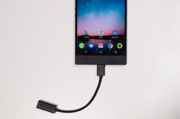 Razer представила мощный геймерский смартфон за 700 долларов | - «Интернет и связь»