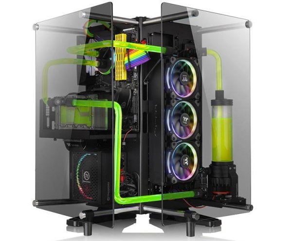 Thermaltake Core P90 Tempered Glass: открытый корпус с тремя вариантами размещения - «Новости сети»