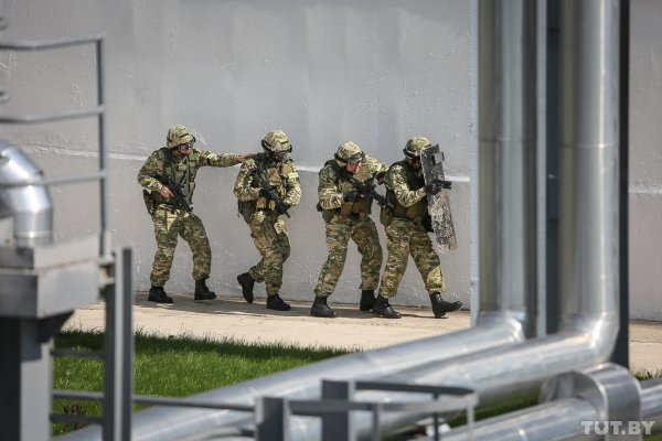 Лихие 90-е: каким оружием пользовались белорусские силовики в конце прошлого века - «Интернет и связь»