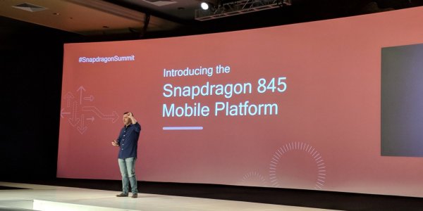 Qualcomm представила топовый процессор для флагманских смартфонов 2018 года - «Интернет и связь»