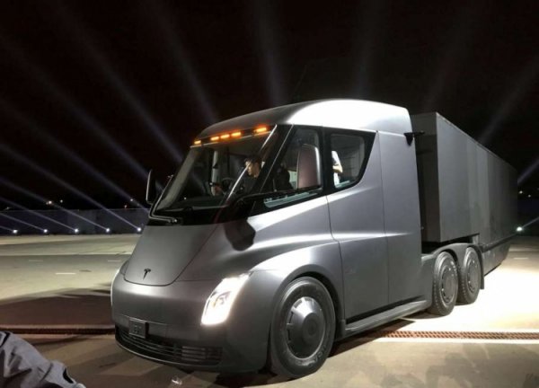 DHL планирует снизить расходы благодаря электрическим грузовикам Tesla Semi - «Новости сети»