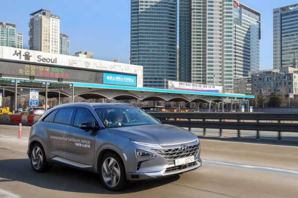 Пять автономных автомобилей Hyundai преодолели путь из Сеула в Пхёнчхан со скоростью больше 100 км/ч - «Новости сети»