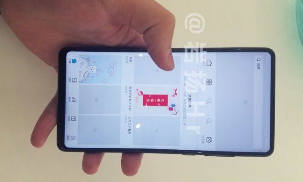 В Сети появились первые живые фото Xiaomi Mi Mix 2s - «Новости сети»