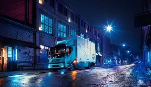 FL Electric: первый полностью электрический грузовик Volvo - «Новости сети»