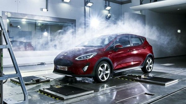 «Фабрика погоды» Ford воспроизводит любые климатические условия - «Новости сети»