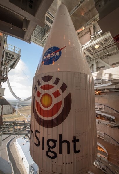 Исследовательский модуль NASA InSight отправлен на Марс - «Новости сети»