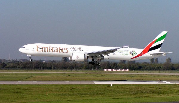 Emirates планирует отказаться от иллюминаторов в своих самолетах - «Интернет и связь»