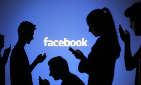 Facebook по ошибке раскрыл личные записи 14 млн пользователей - «Интернет и связь»