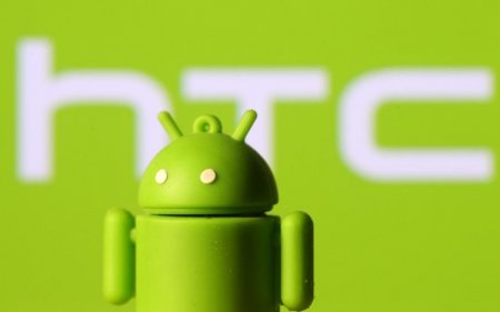 Осведомлённый источник приписал разработку и производство HTC U12 Life сторонней компании - «Новости сети»