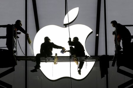 Акции китайских поставщиков Apple рухнули после заявления Трампа - «Новости сети»