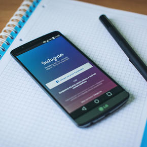 Пользователи жалуются на сбой в работе Instagram - «Интернет»