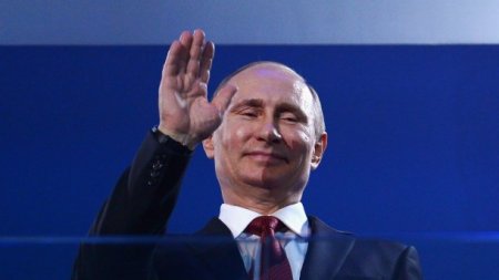Новый уровень цензуры: Путин подписал законы о наказании за фейки и неуважение к власти - «Сеть»
