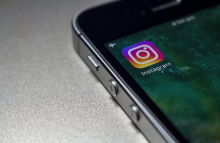 Instagram далсбой вовсем мире  - «Интернет»