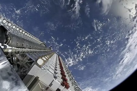 SpaceX уже потеряла три спутника Starlink - «Новости интернета»