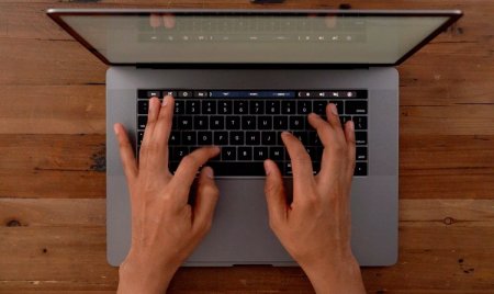 Новым MacBook предсказали переход на клавиатуры с ножничными переключателями - «Новости сети»