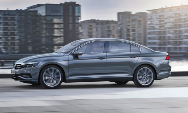 Новый седан Volkswagen Passat в России: цена начинается с 1 829 000 рублей - «Новости сети»
