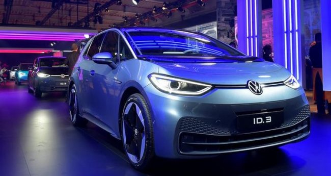 В обращении к сотрудникам глава Volkswagen признал существенное отставание от Tesla - «Новости сети»