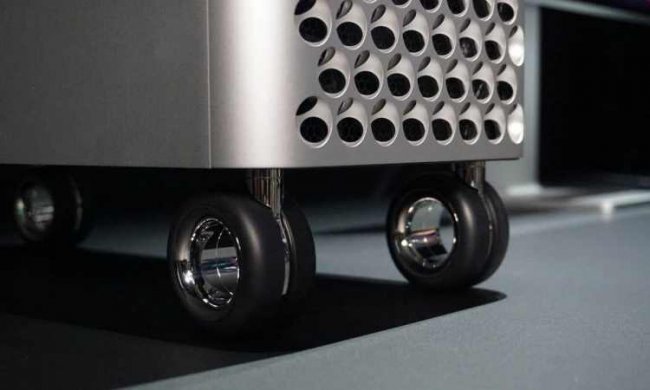 Блогеры установили на скейтборд колёсики от Apple Mac Pro за $700 - «Новости сети»