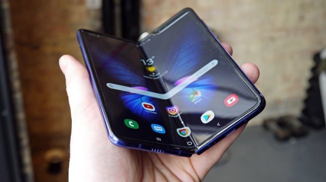 Samsung будет использовать в гибких смартфонах ультратонкое стекло Corning - «Новости сети»