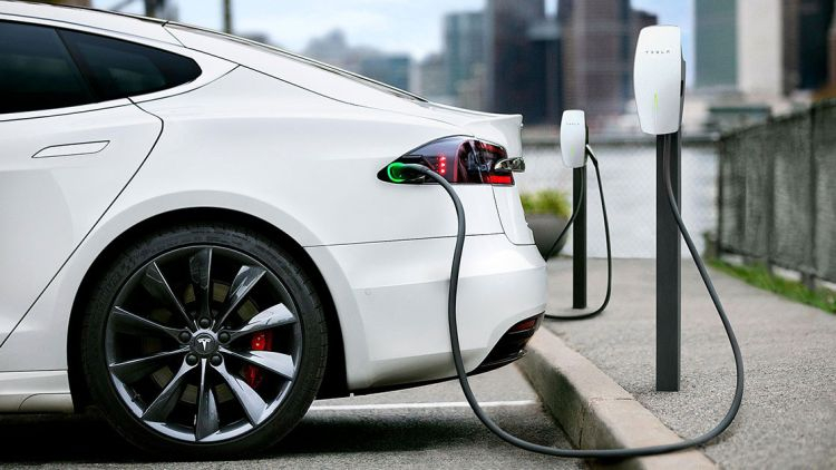 Электромобили Tesla начали предупреждать владельцев о периодах пиковых нагрузок на электросеть - «Новости сети»