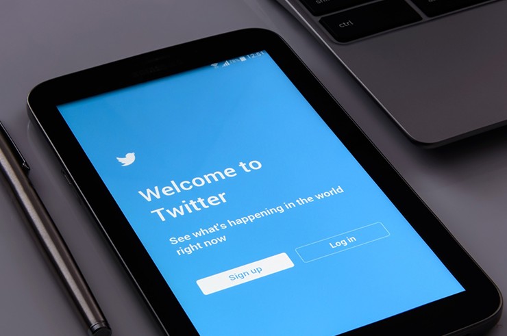 Численность персонала Twitter сокращена на 50 %, штат модераторов — на 15 % - «Новости сети»