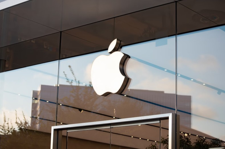 Российский филиал Apple впервые с 2022 года показал прибыль, несмотря на нулевую выручку - «Новости сети»