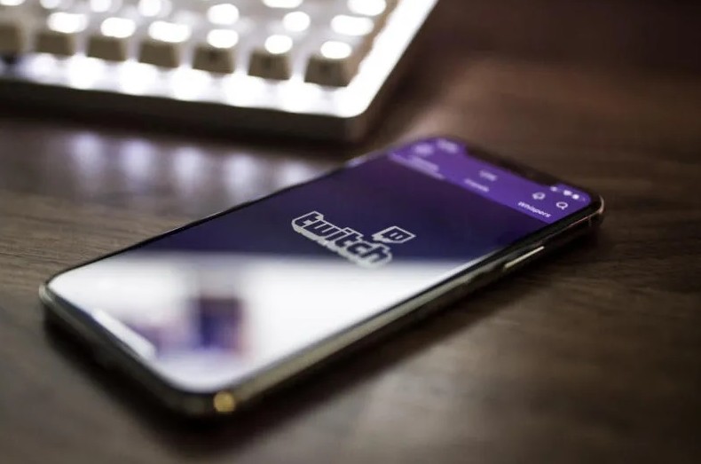 Twitch лишил пользователей из России трансляций в 1080p - «Новости сети»