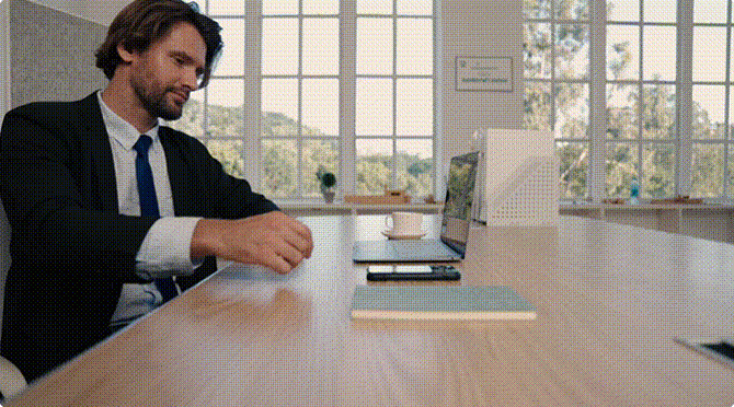 Стартап Reetle представил чехол для iPhone с E-Ink-экраном и ИИ-функциями - «Новости мира Интернет»