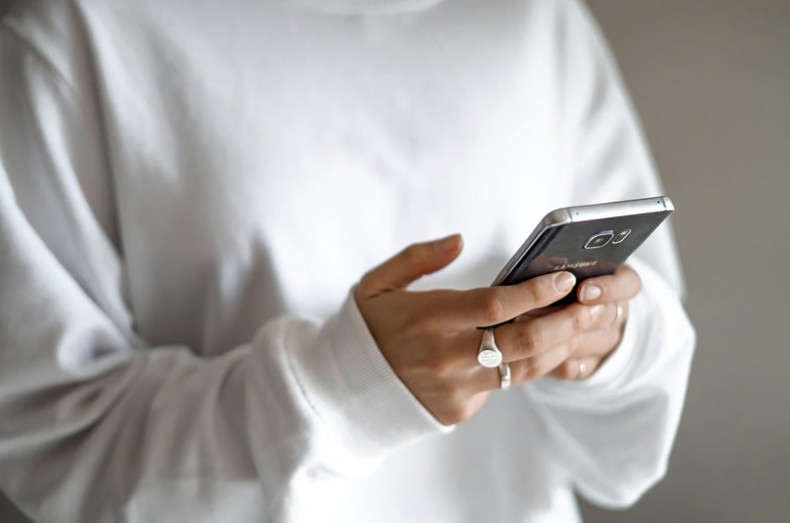 Минцифры предложило заменить тотальную блокировку зарубежных звонков режимом «самозапрета» - «Новости сети»