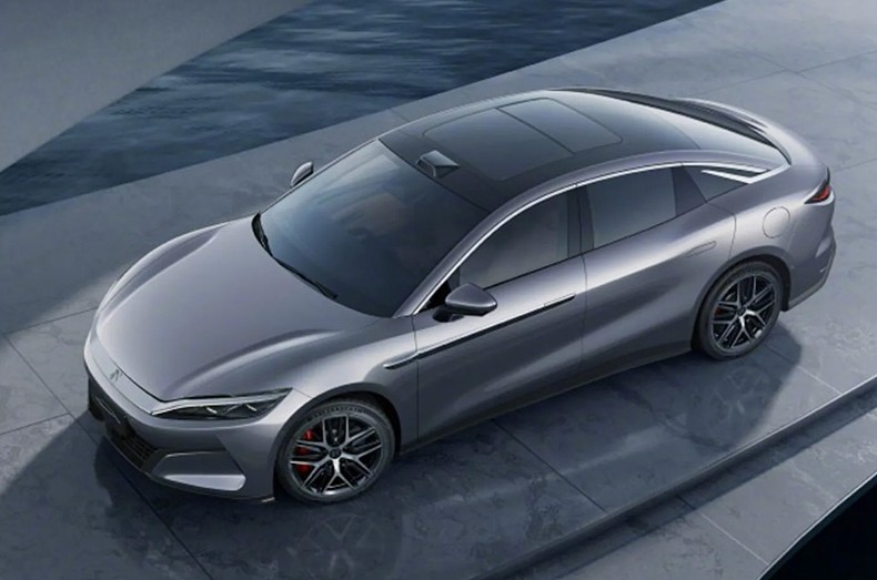 Лидерство Tesla было недолгим — BYD снова стала крупнейшим производителем электрокаров в мире - «Новости сети»